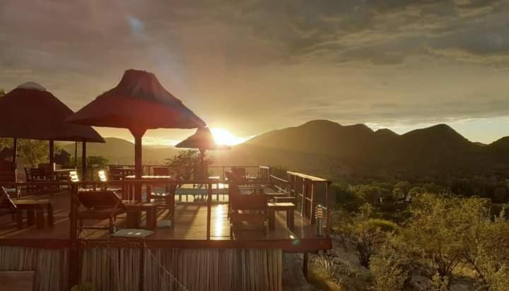 Kapika Waterfall Lodge Epupa Ngoại thất bức ảnh