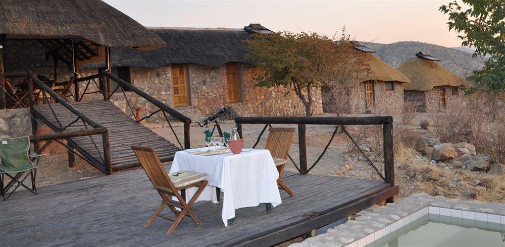 Kapika Waterfall Lodge Epupa Ngoại thất bức ảnh