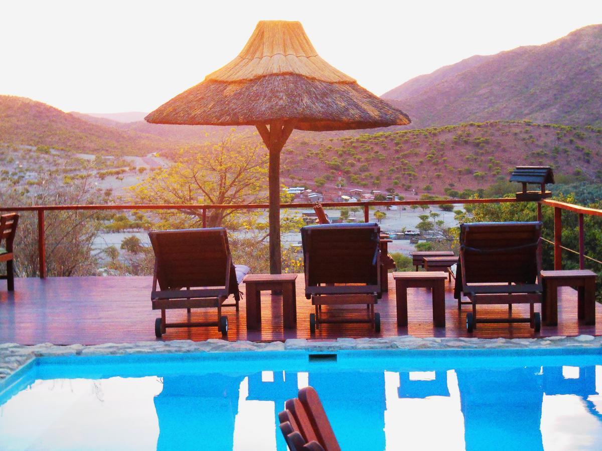 Kapika Waterfall Lodge Epupa Ngoại thất bức ảnh
